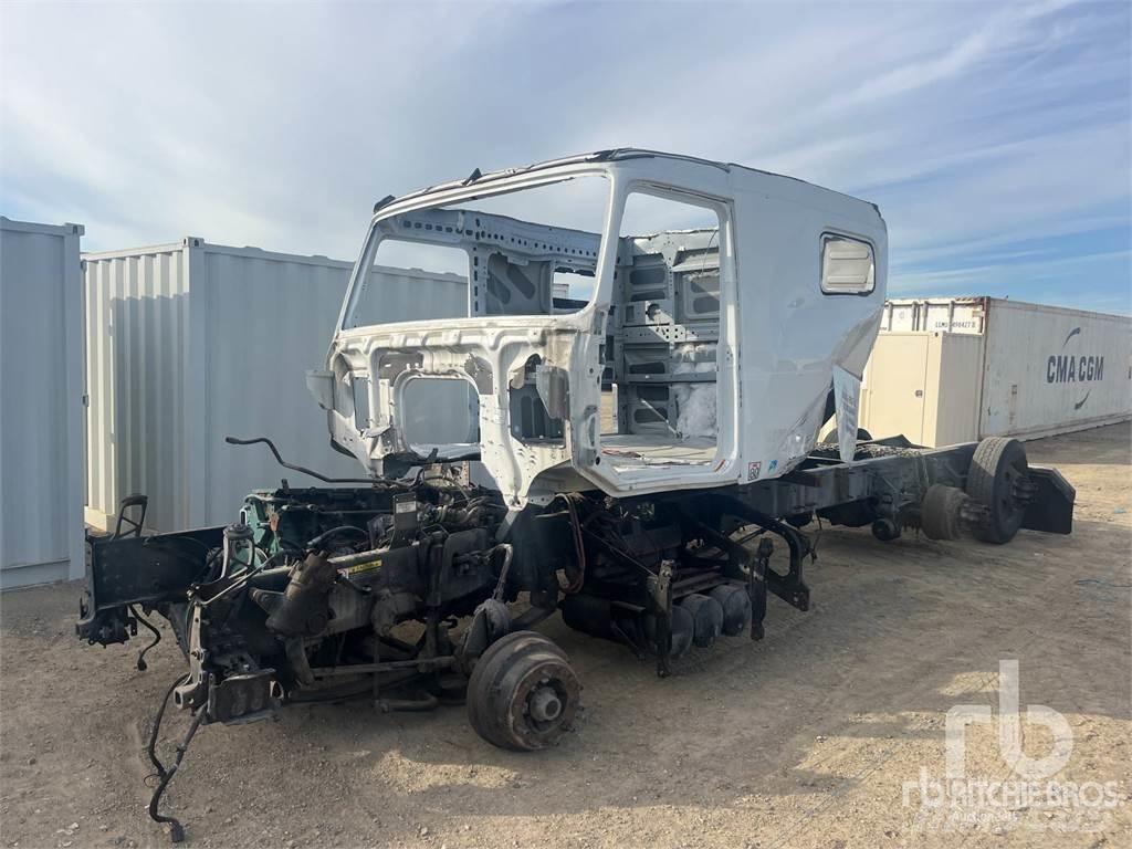 Volvo VNL Tegljači
