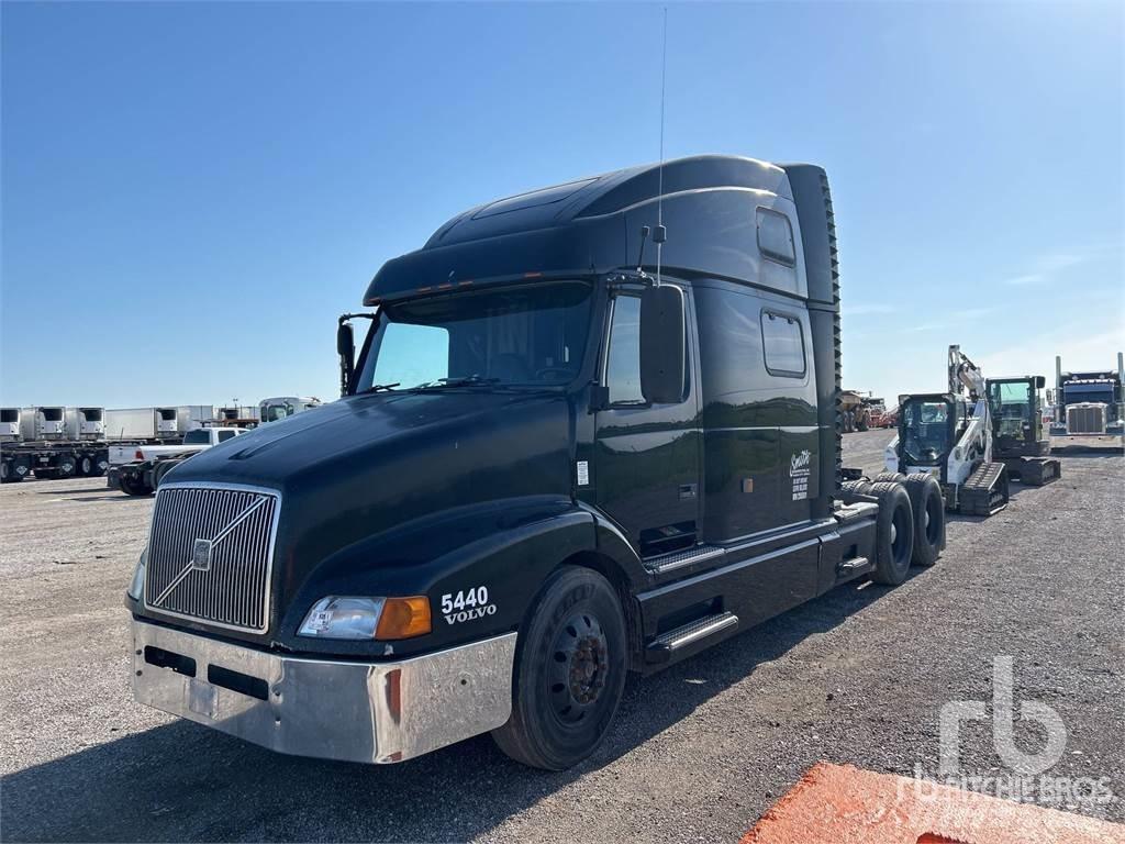 Volvo VNL 780 Tegljači
