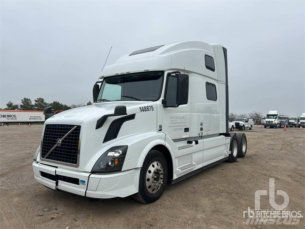 Volvo VNL670 Tegljači