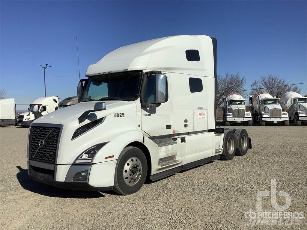 Volvo VNL760 Tegljači