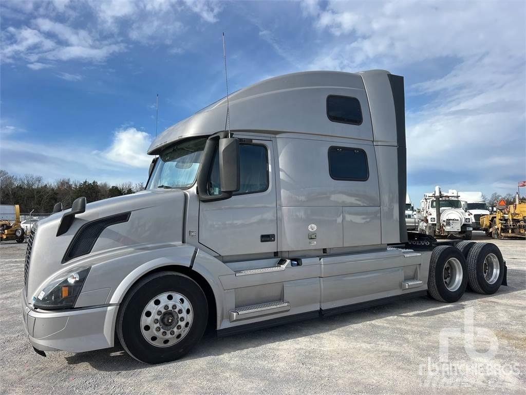 Volvo VNL780 Tegljači