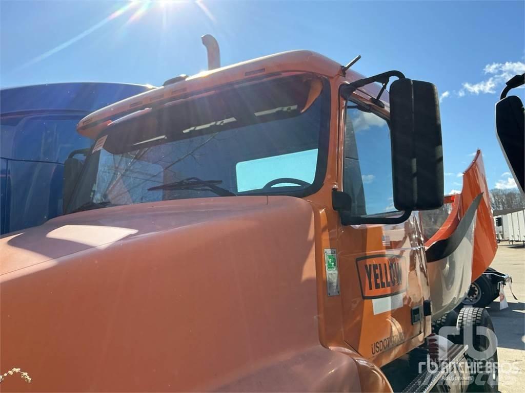 Volvo VNM Tegljači