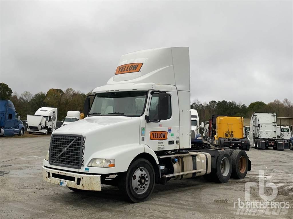 Volvo VNM200 Tegljači