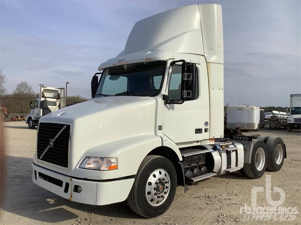 Volvo VNM200 Tegljači