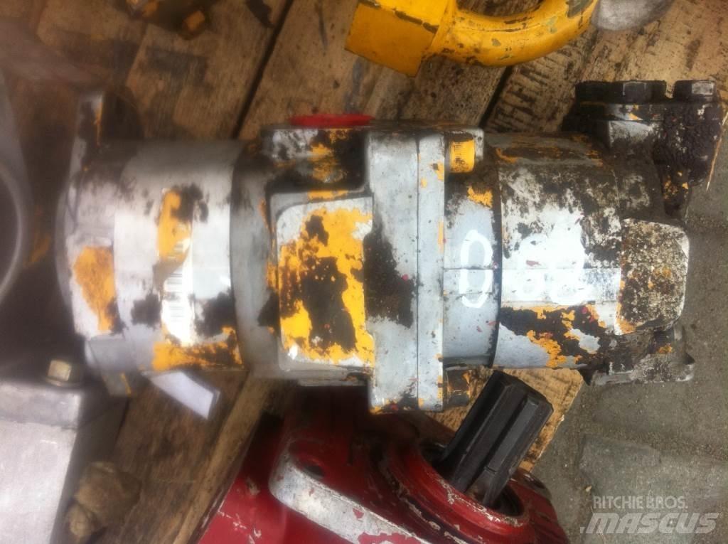 Komatsu D65 Hydraulics