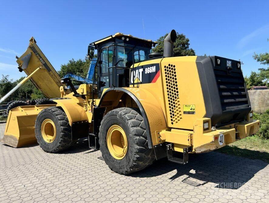 CAT 966M Utovarivači na točkove