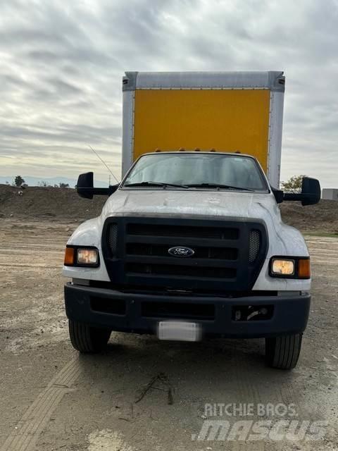 Ford F750 Sanduk kamioni