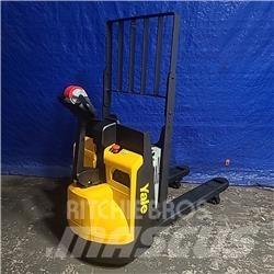 Yale MPB045VG Ručni paletar