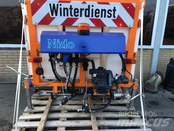 Nido CSP1000 VCL Posipači soli i peska