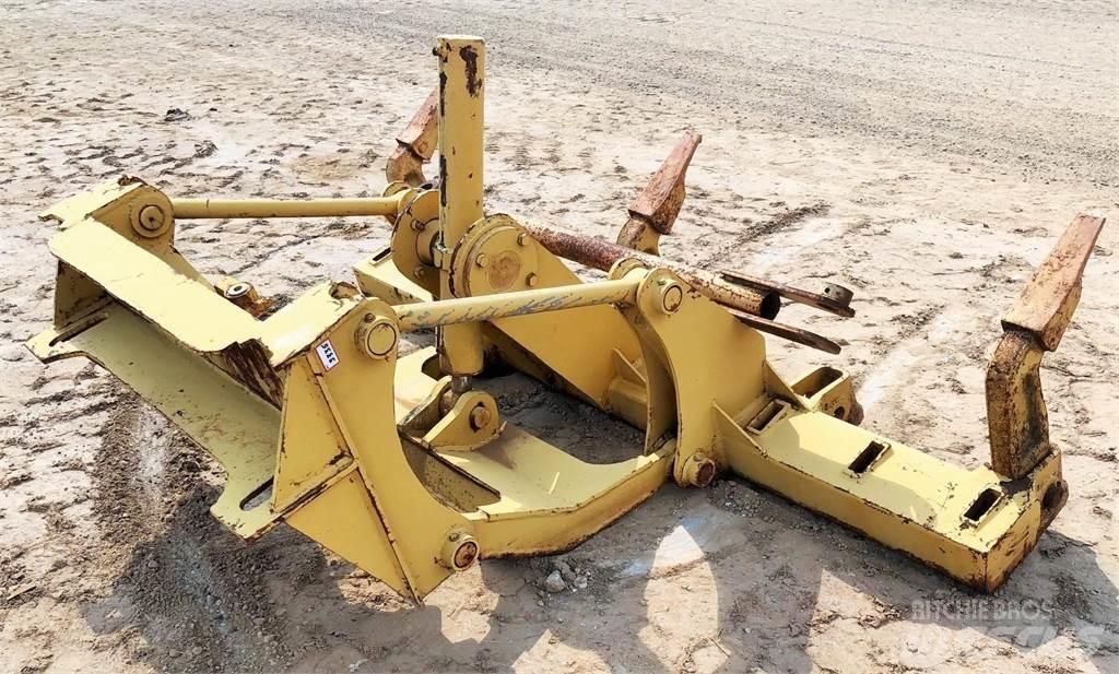 CAT 14G Kultivatori za građevinarstvo