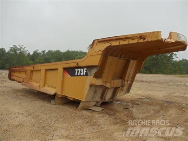 CAT 773F Ostalo za građevinarstvo