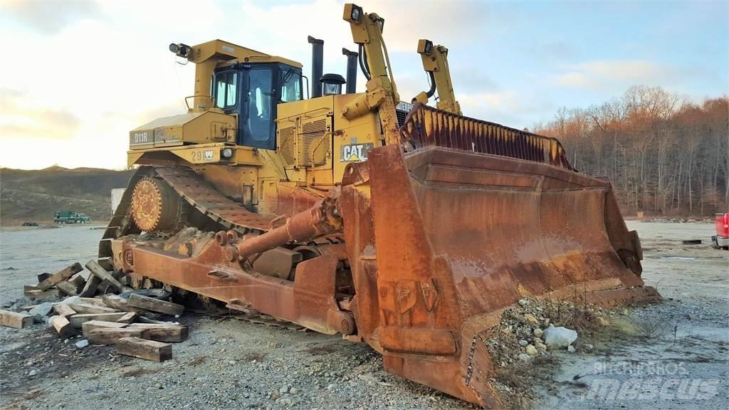 CAT D11R Buldožeri guseničari