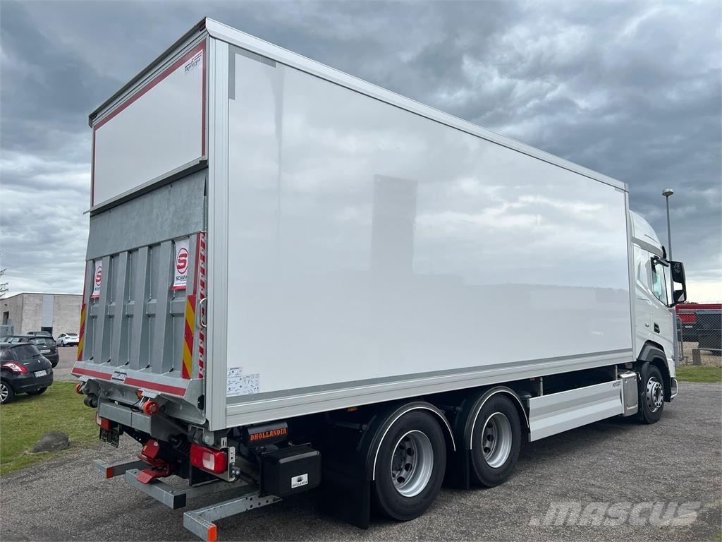DAF XF480 FAS 6x2 Sanduk kamioni