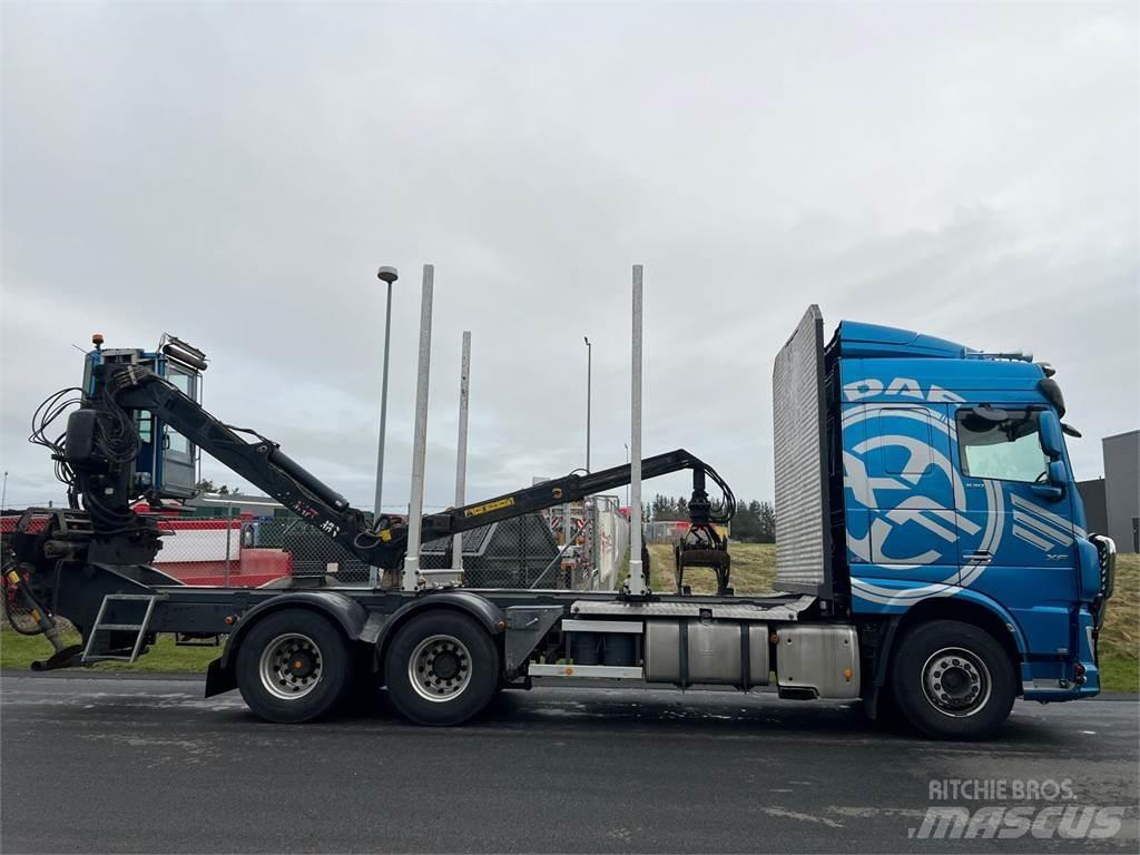 DAF XF530 FAT 6x4 Kamioni za drva Šticari