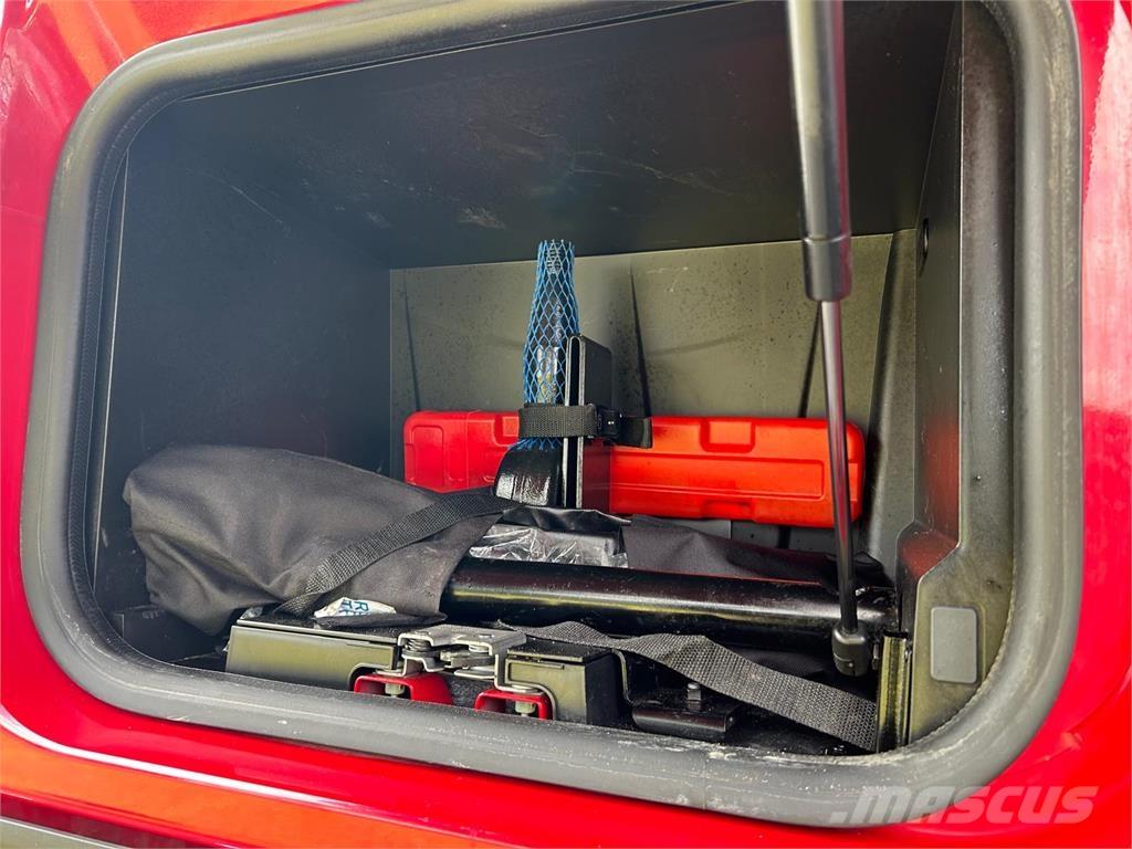 Renault CM 430 Rol kiper kamioni sa kukom za podizanje tereta