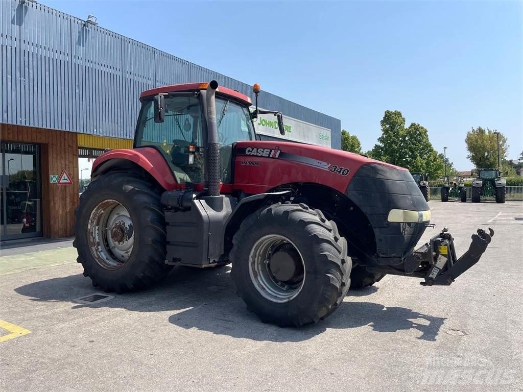 Case IH MAGNUM 340 Traktori