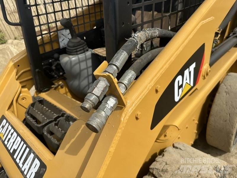 CAT 226B Ostalo za građevinarstvo