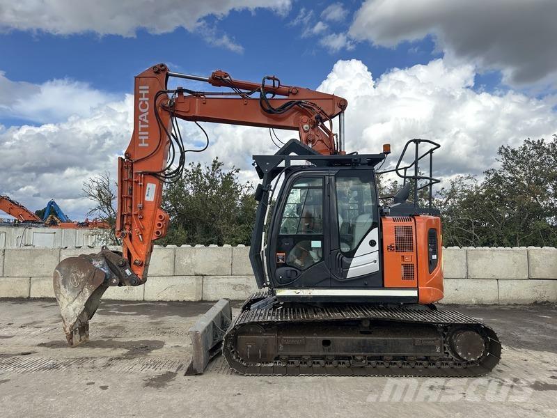 Hitachi ZX135 Bageri za rušenje