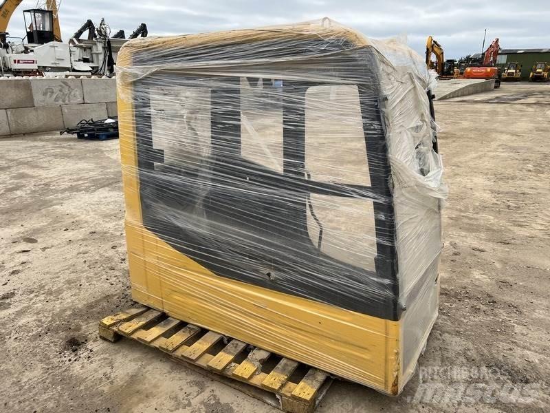 Komatsu PC130-8 Ostalo za građevinarstvo