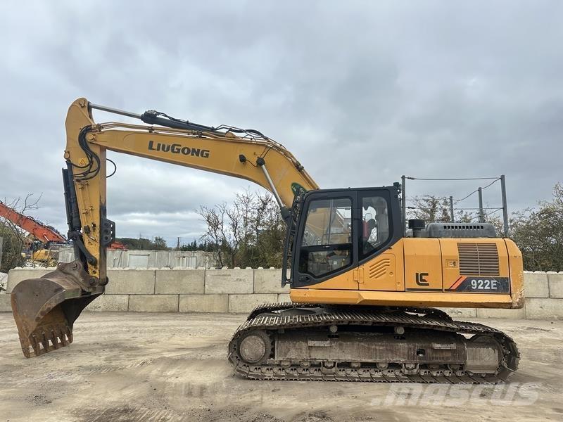 LiuGong CLG922 Bageri guseničari