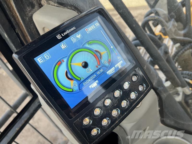 LiuGong CLG924E Bageri za rušenje