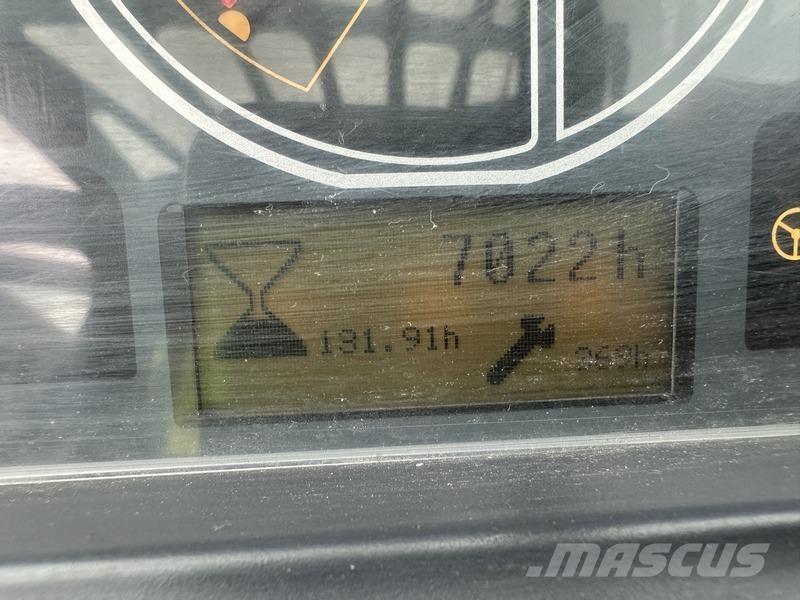 Manitou MT1440 Teleskopski viljuškari