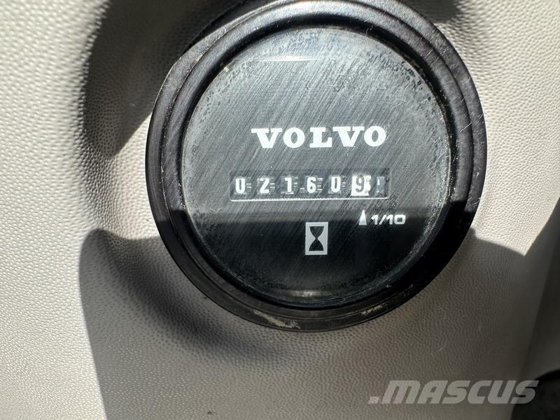 Volvo ECR235E HRD Bageri za rušenje
