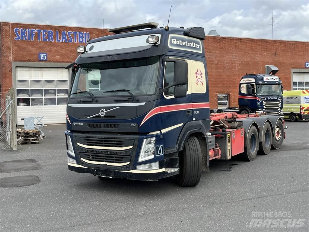 Volvo FM Rol kiper kamioni sa kukom za podizanje tereta