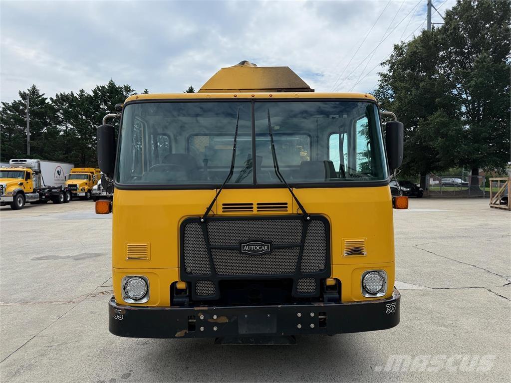  AUT XPEDITOR Ostali kamioni