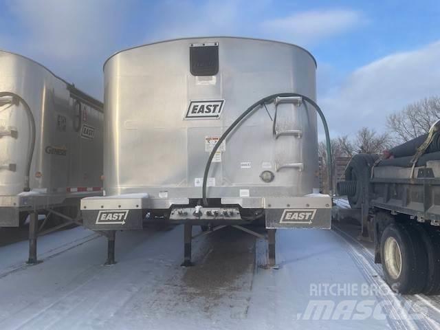 East Mfg Genesis Kiperi prikolice