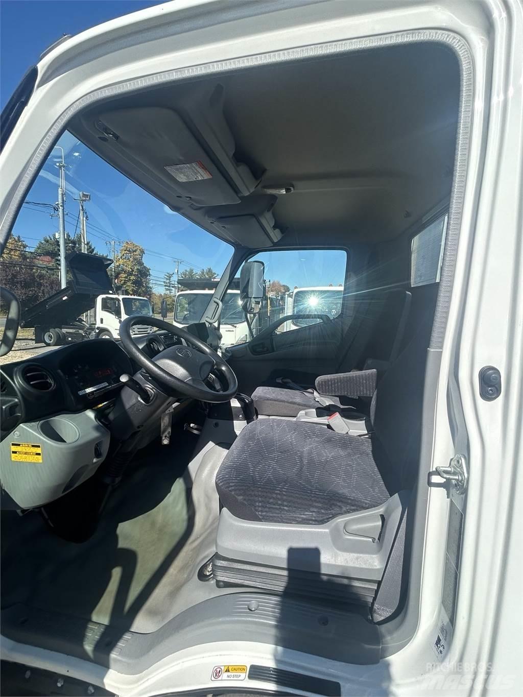 Hino 155 Ostali kamioni