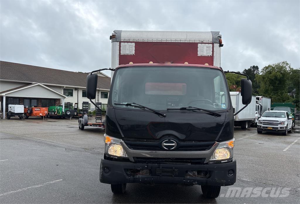 Hino 195 Sanduk kamioni