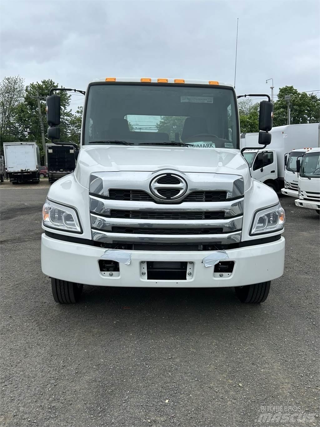 Hino L6 Kamioni-šasije