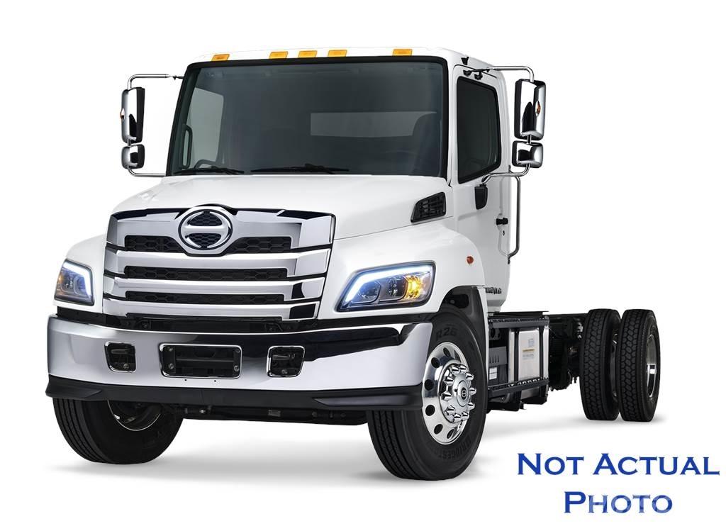 Hino L7 Kamioni-šasije