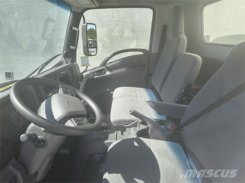 Isuzu NPR-3Y354 Sanduk kamioni