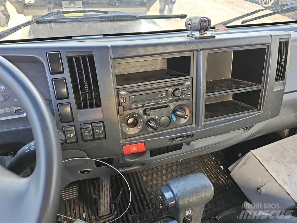 Isuzu NPR HD Sanduk kamioni