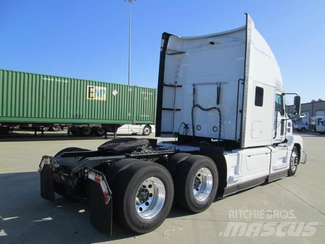 Mack AN64T Tegljači