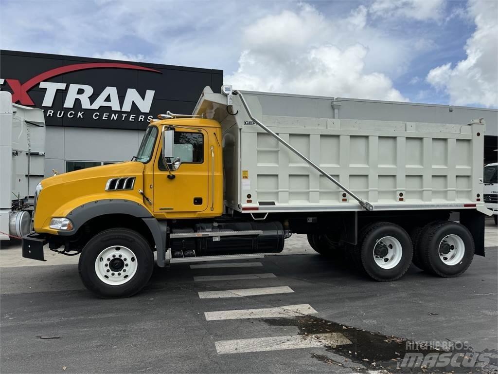 Mack GR64BRX Kiperi kamioni