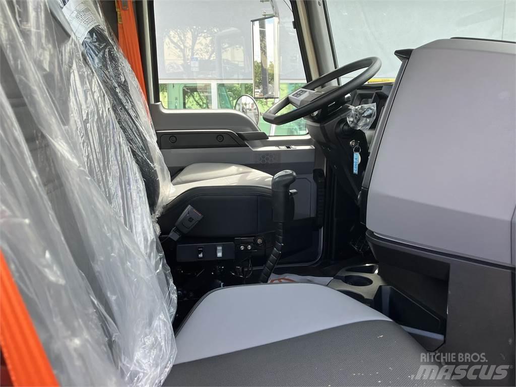 Mack GR64BX Kiperi kamioni