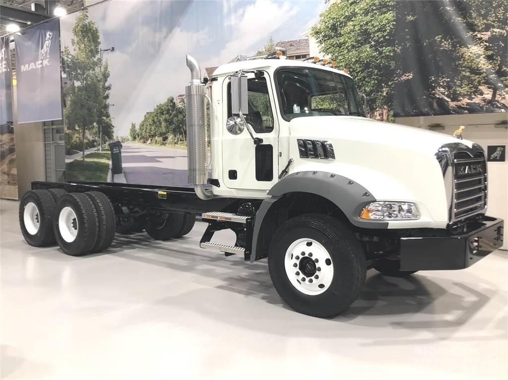 Mack GR64BX Kiperi kamioni