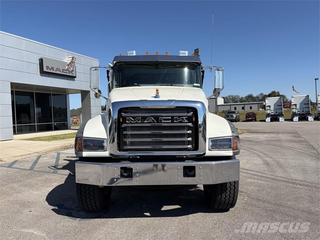 Mack GR64F Ostali kamioni