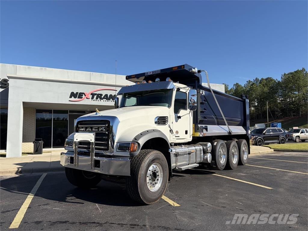 Mack GR64FR Kiperi kamioni