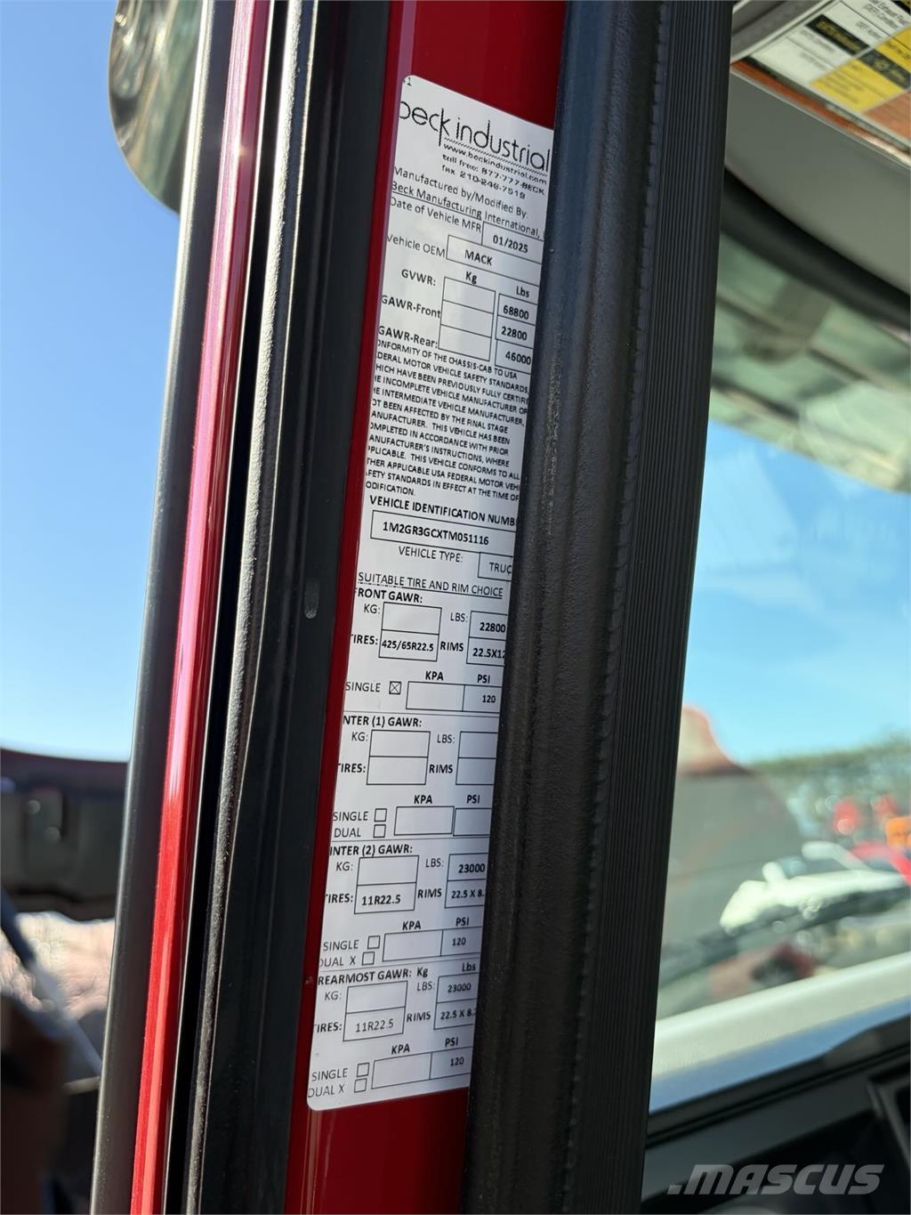 Mack GR64FR Kamioni mešalice za beton