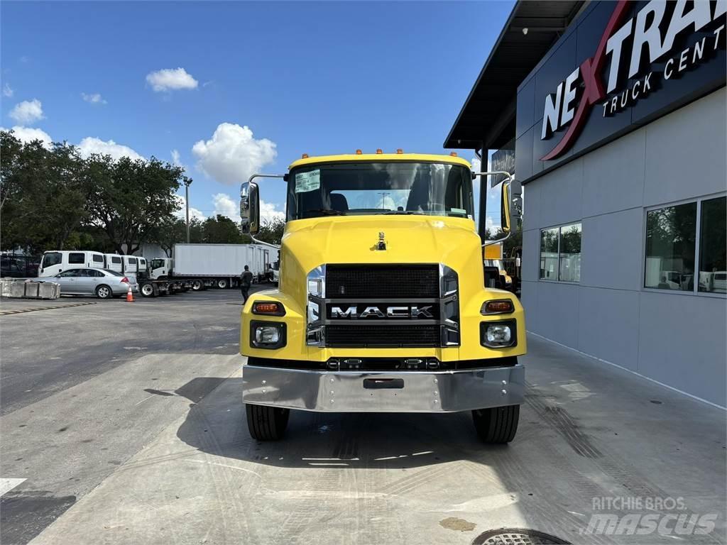 Mack MD7 42R Ostalo