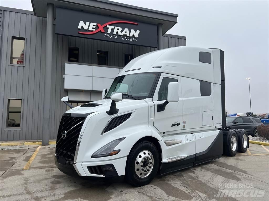 Volvo NEW VNL860 Tegljači