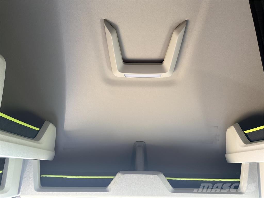 Volvo NEW VNL860 Tegljači