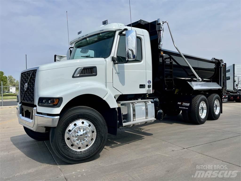 Volvo VHD64F300 Kiperi kamioni