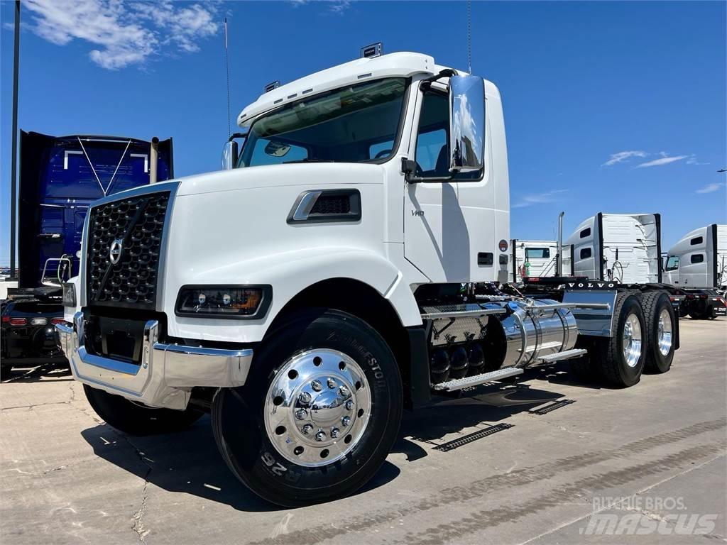Volvo VHD64FT300 Tegljači