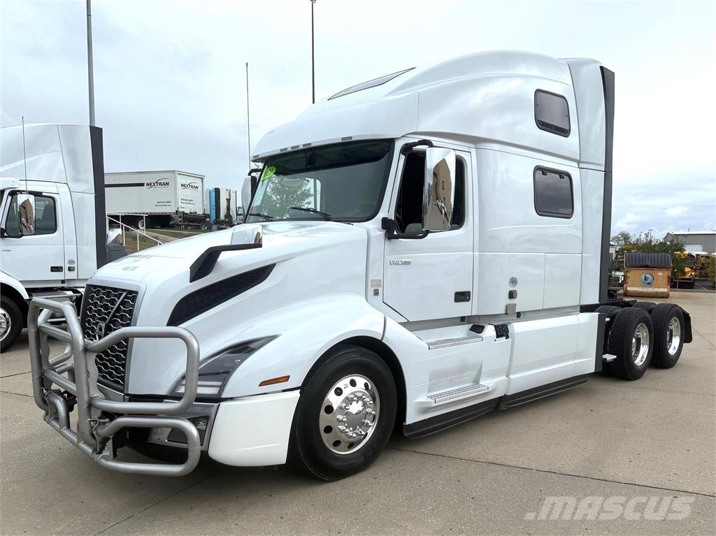 Volvo VNL 860 Tegljači