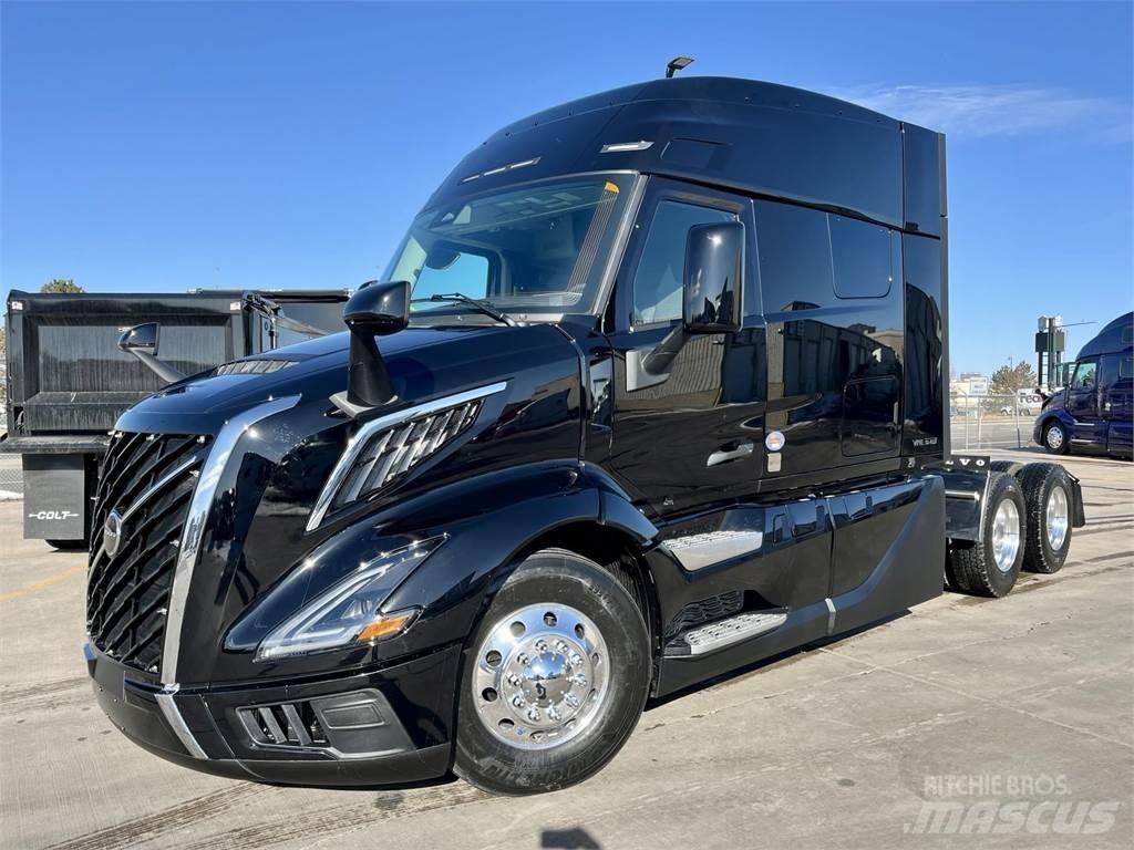 Volvo VNL64T640 Tegljači